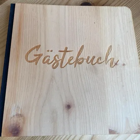 Fuchs & Has' *