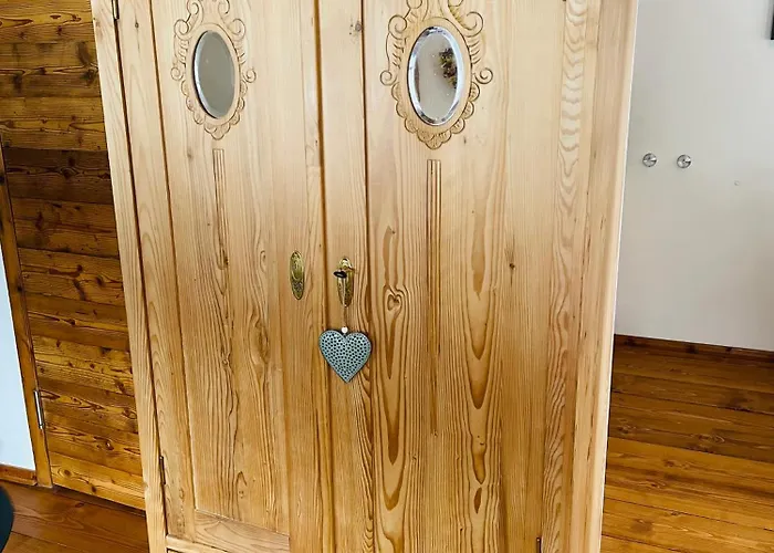 Fuchs & Has' * حصن مارينبيرغ